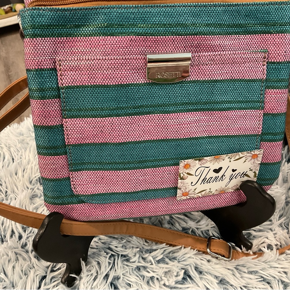 Gorgeous spacious crossbody purse